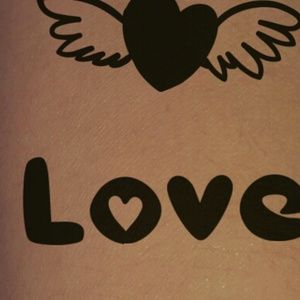 Meet your Posher, Lupita